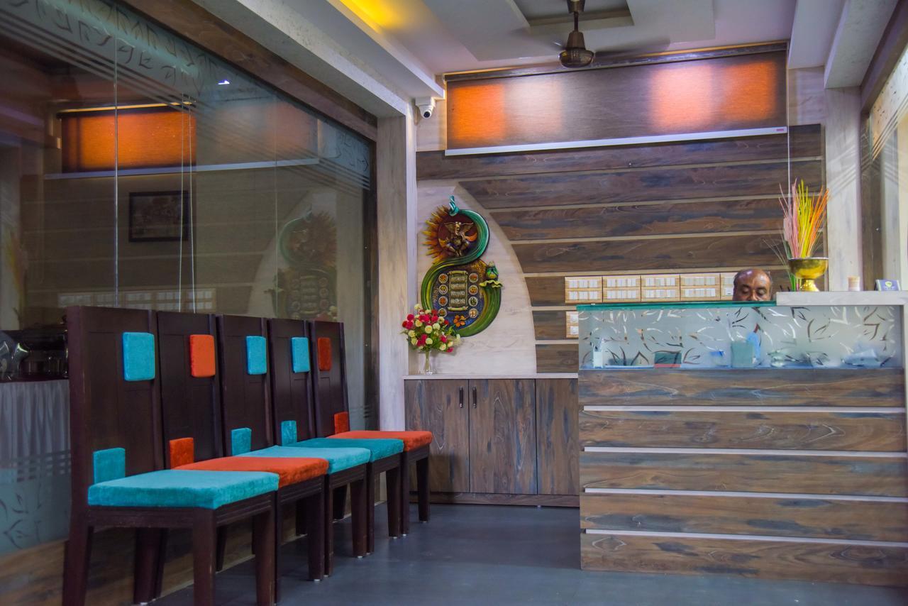 Hotel Tulsi Residency Bhuj Exterior photo