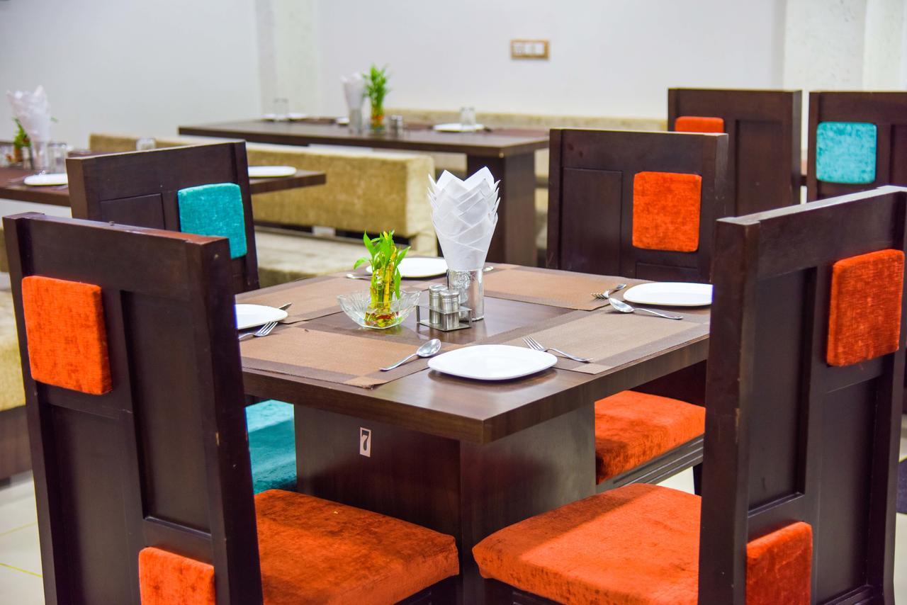 Hotel Tulsi Residency Bhuj Exterior photo