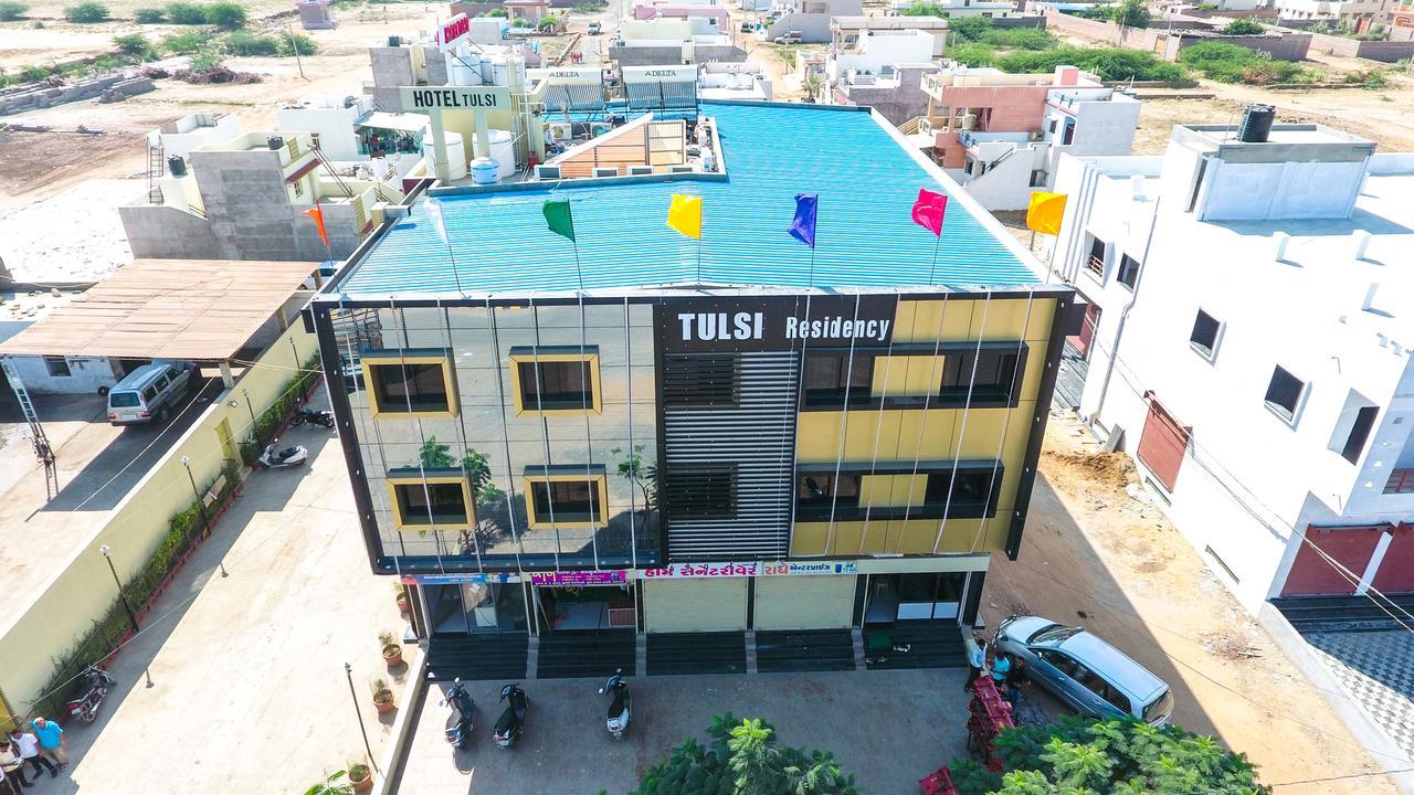 Hotel Tulsi Residency Bhuj Exterior photo