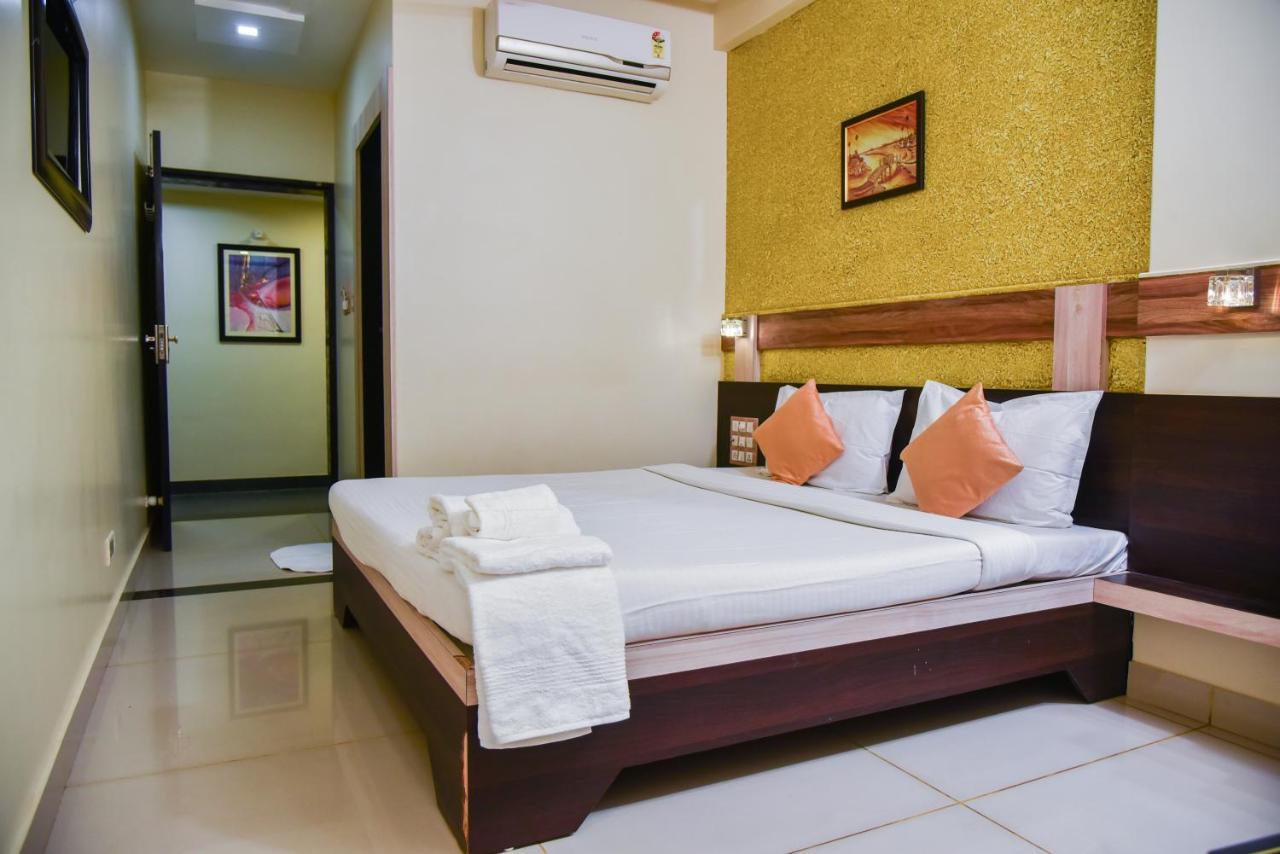 Hotel Tulsi Residency Bhuj Exterior photo